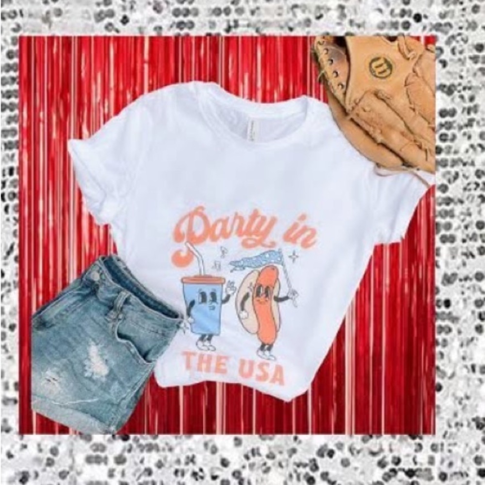 Party in the USA Graphic tee